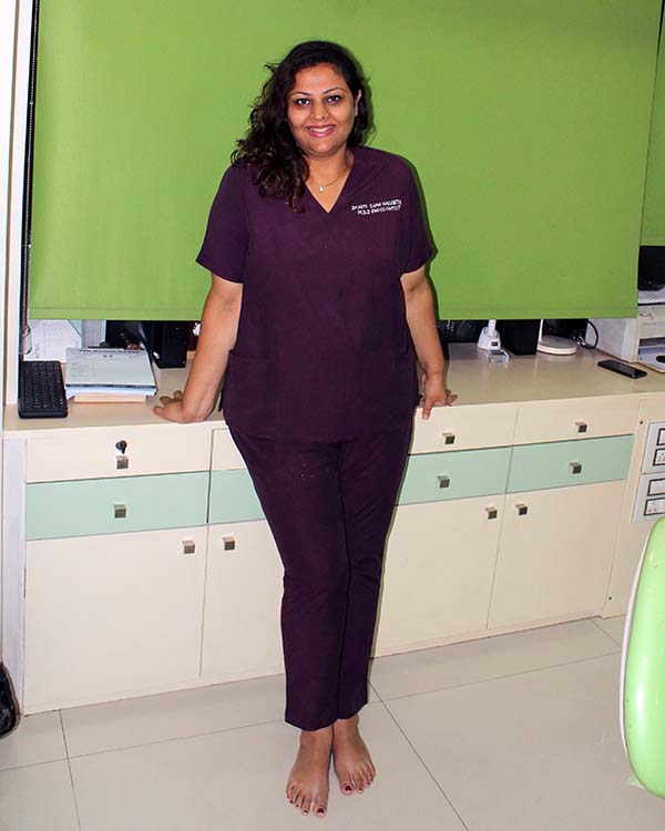 Dr Niti Shah Nagrath in her Clinic The Dental House Mumbai which is Best Dental Clinic in Chembur