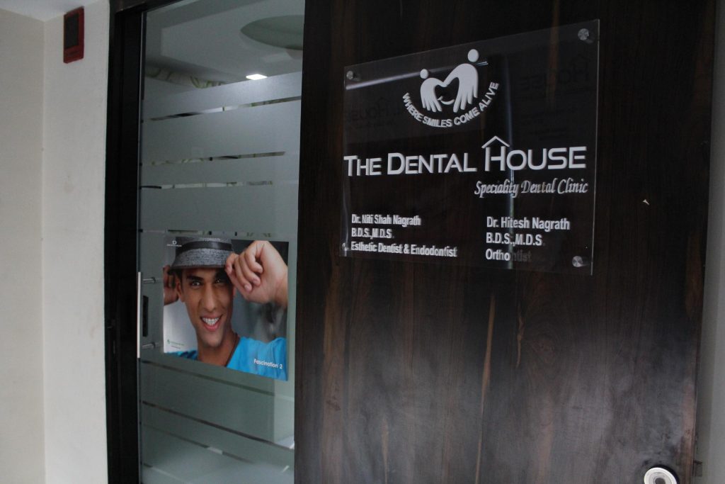Front Image of The Dental House Mumbai Clinic which is the Best Dental Clinic in Chembur Mumbai